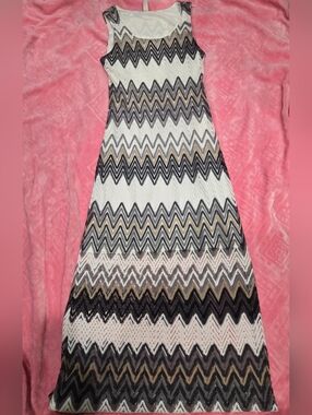 Chevron Knit Maxi Dress In Black, White & Tan Women's Medium